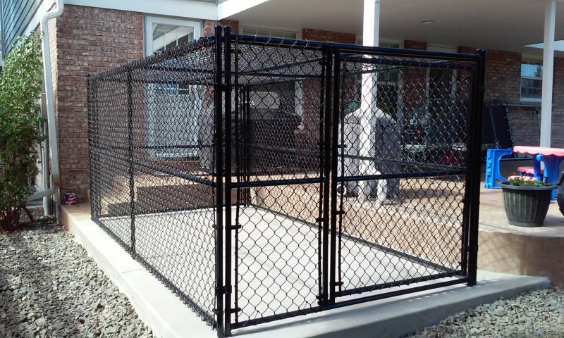 black vinyl dog kennel