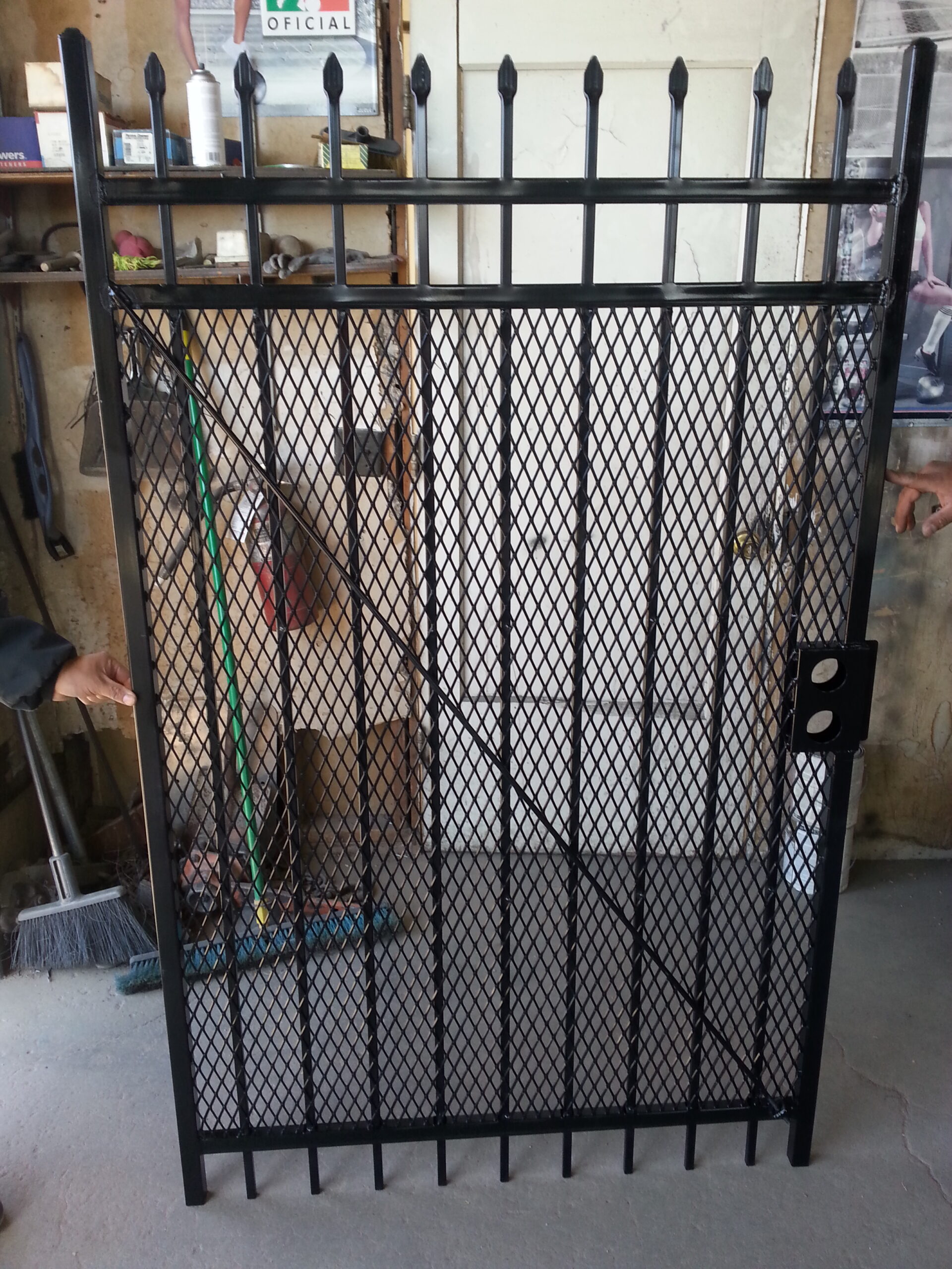vinyl coated chain link fence