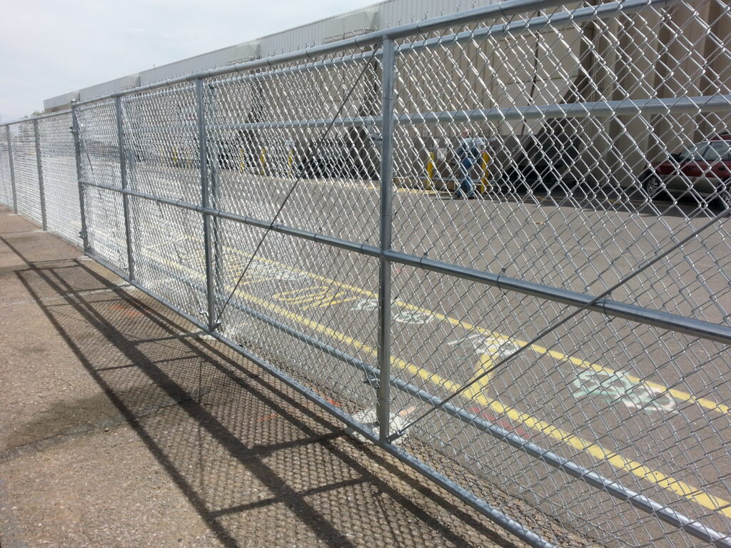 chain link fence for tennis court