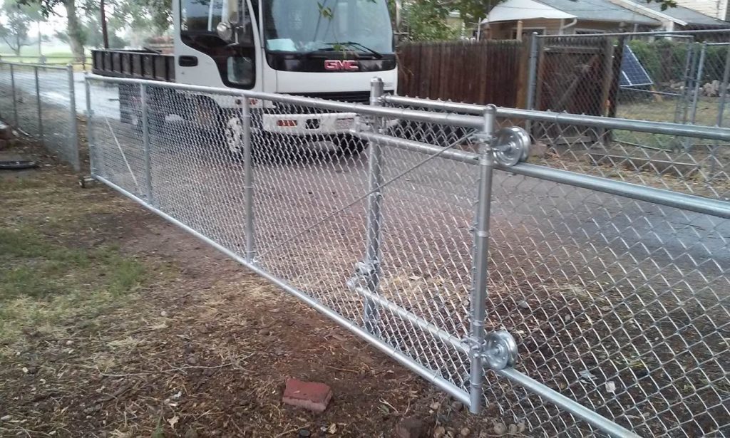 Residential Rolling Gate Residential And Industrial Fencing Company In